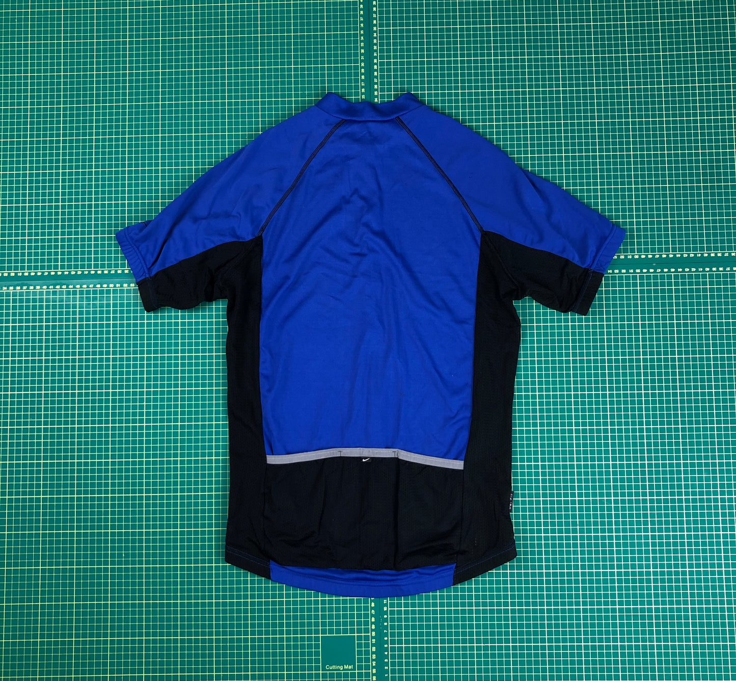 NIKE BLUE DRI-FIT CYCLE SHIRT -L-