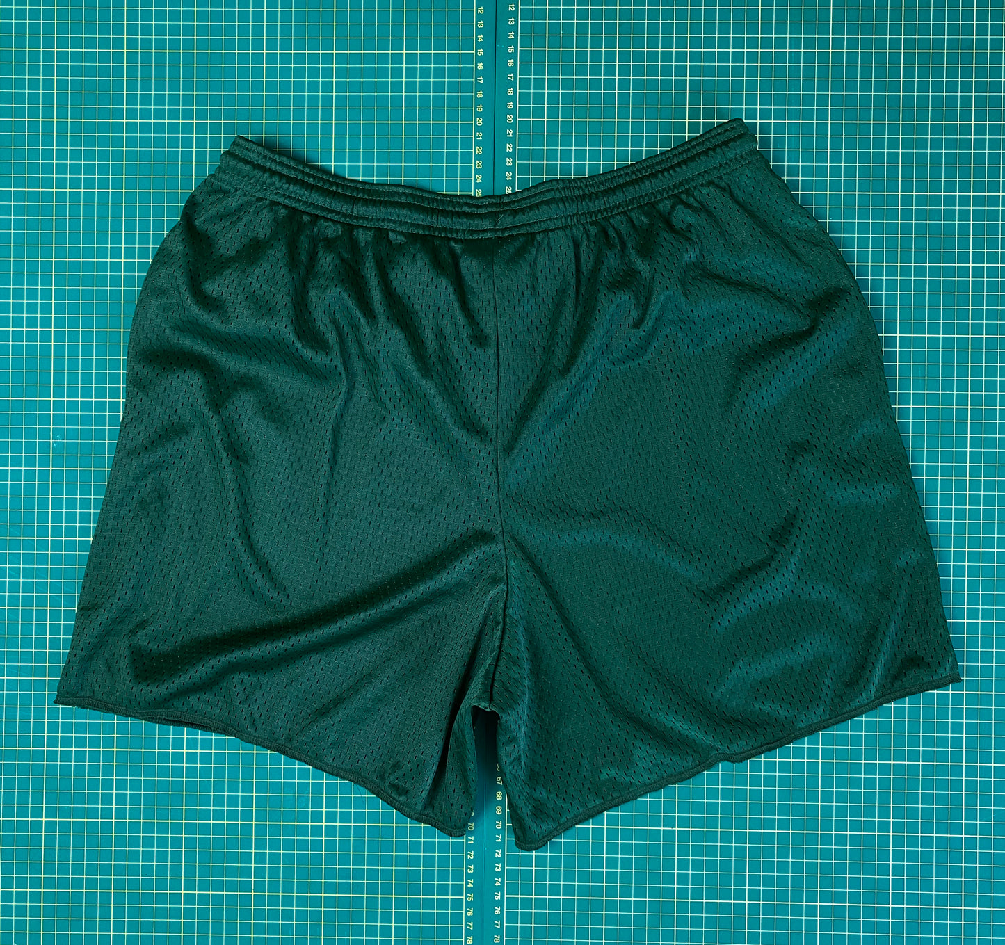 MLC CHAIN STITCHED SHORT SHORTS