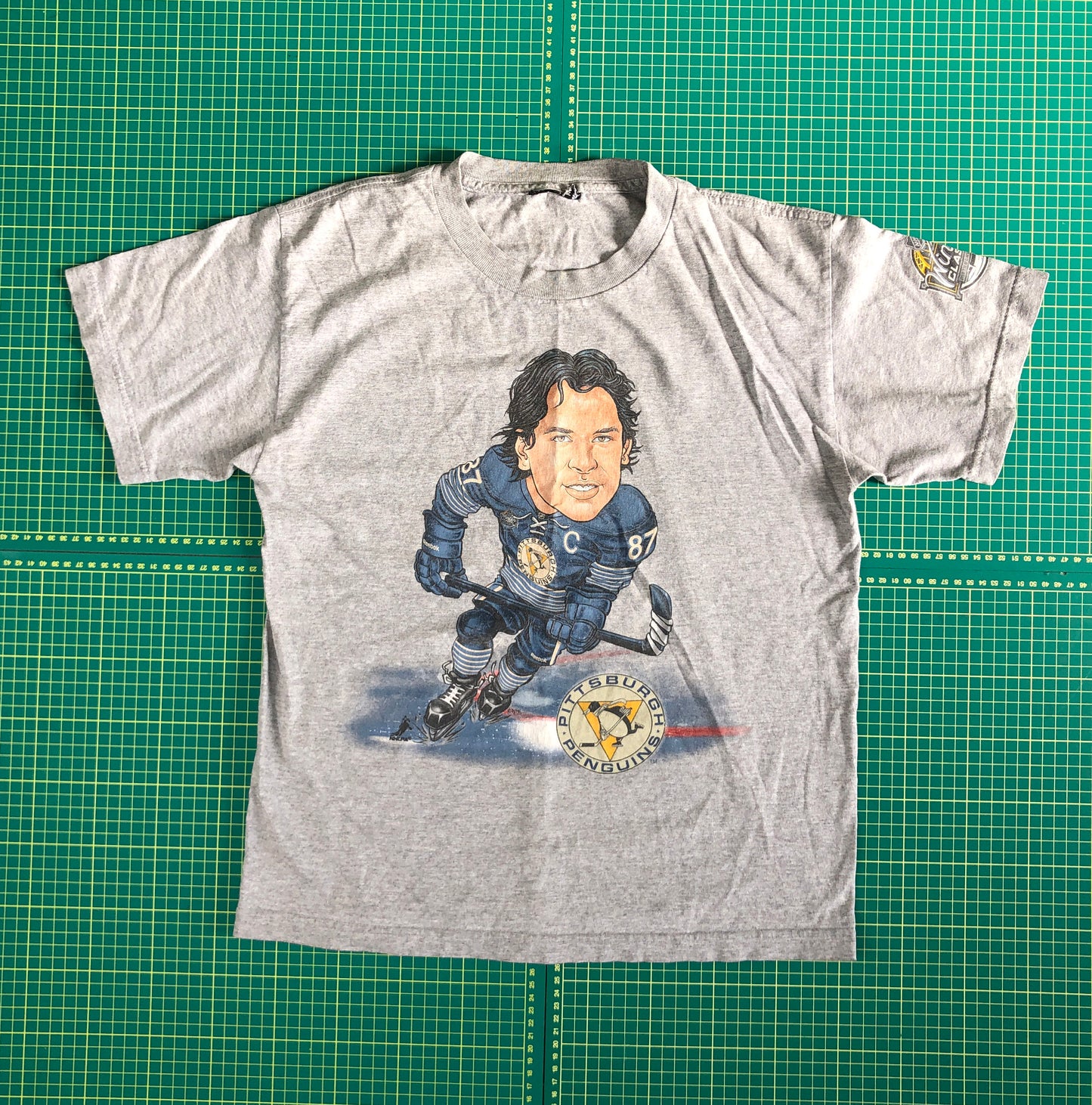 SIDNEY CROSBY CARTOON TEE -S-