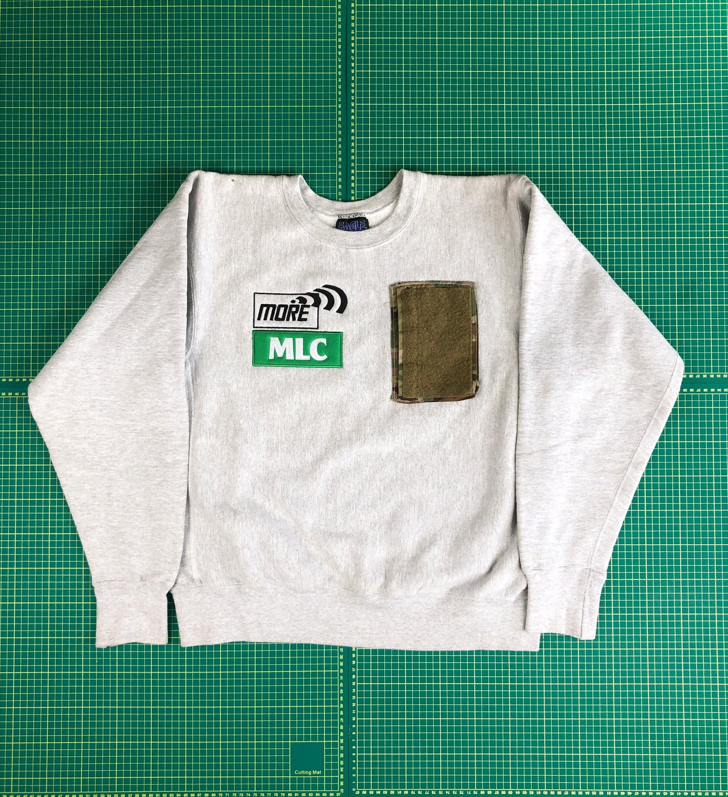 MORE MLC CREW WITH VELCRO POCKET -XL-