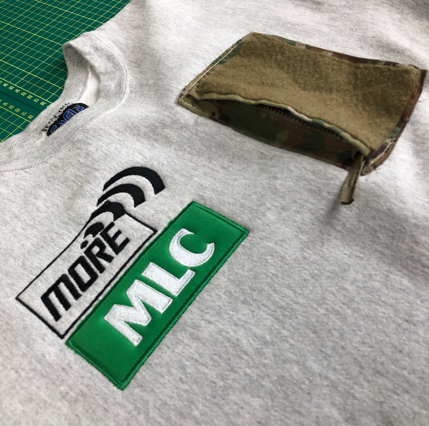 MORE MLC CREW WITH VELCRO POCKET -XL-