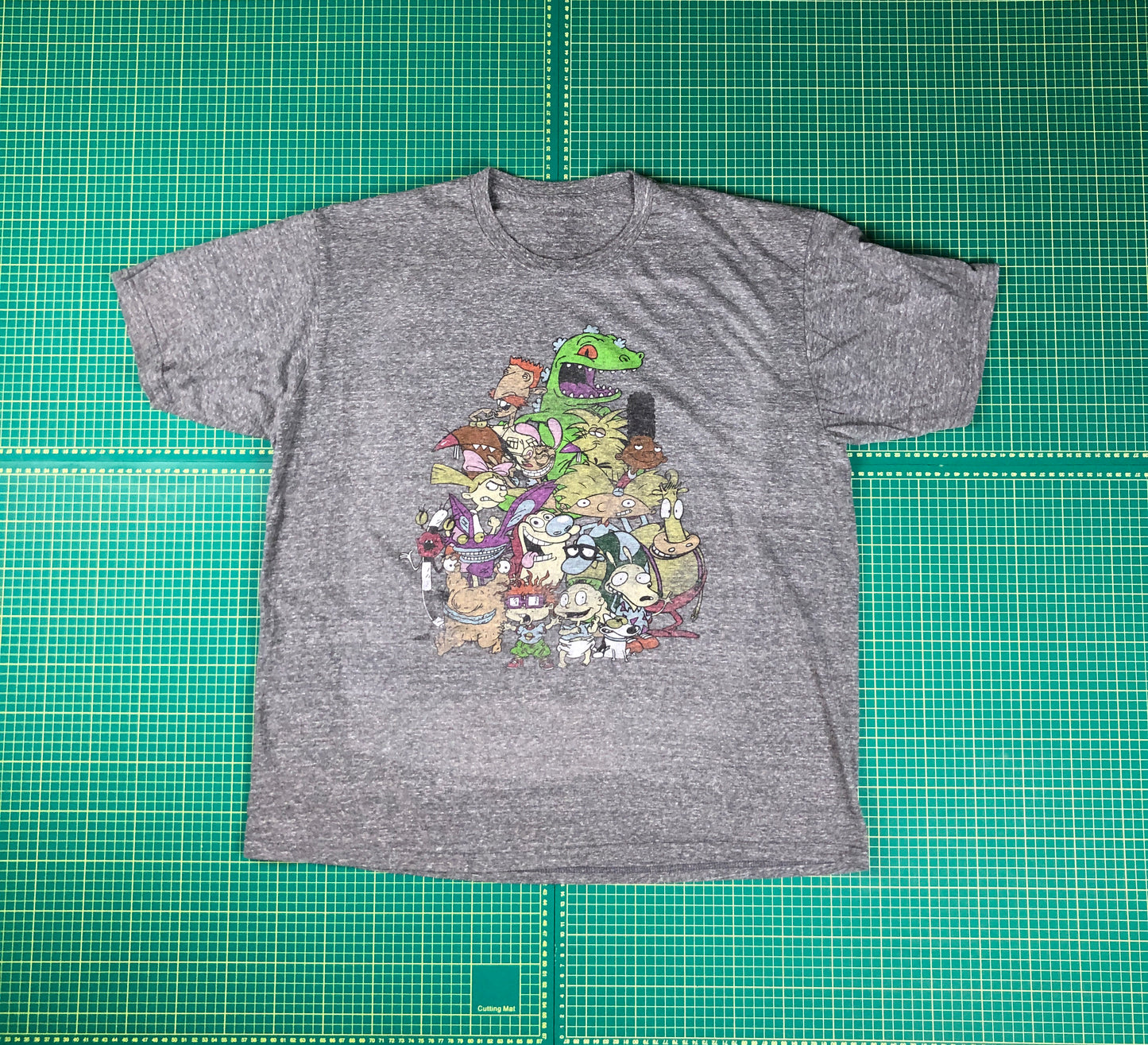 NICKELODEON GANG GANG TSHIRT -XXL-