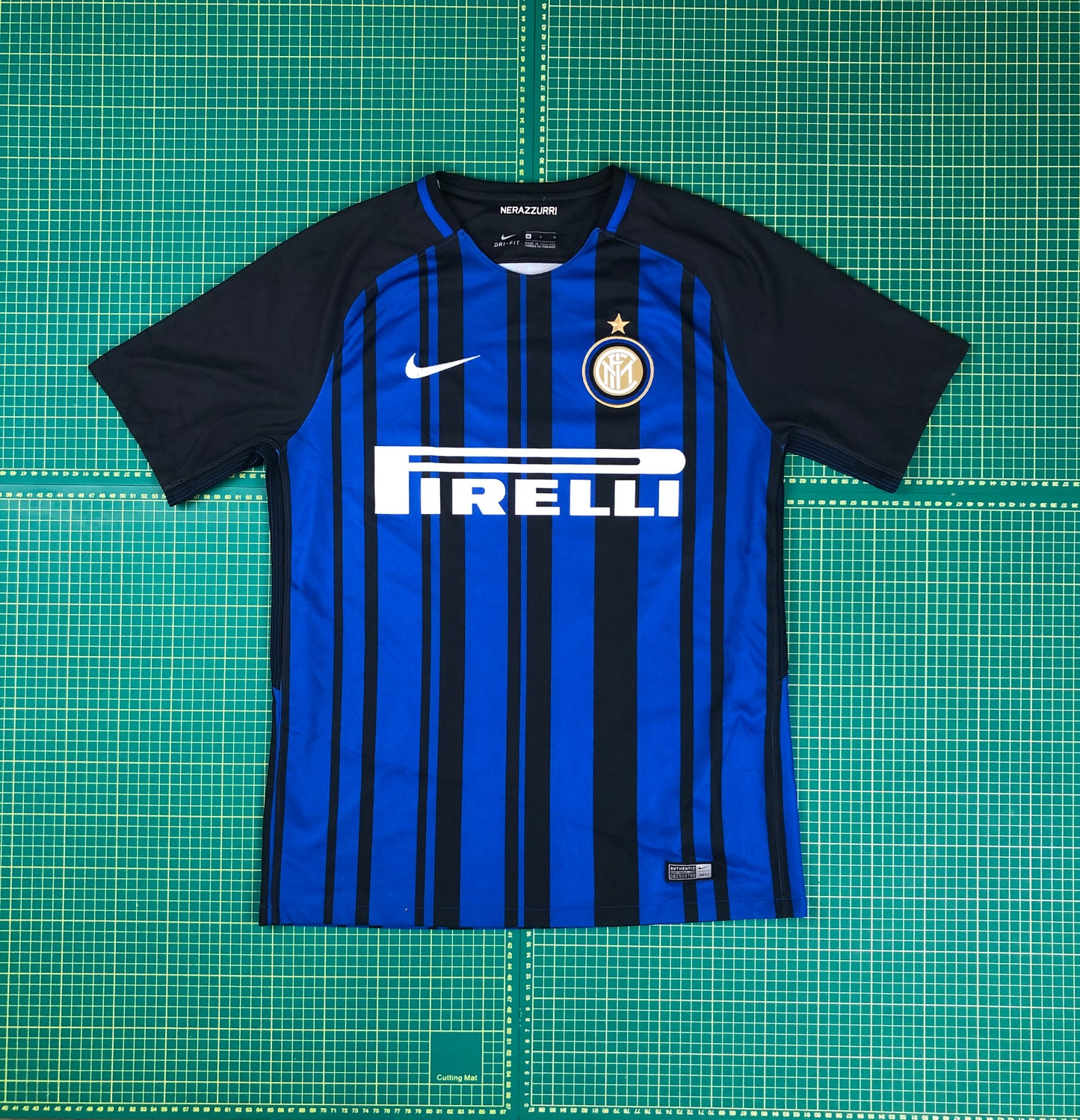 IMFC PIRELLI NIKE JERSEY -M-