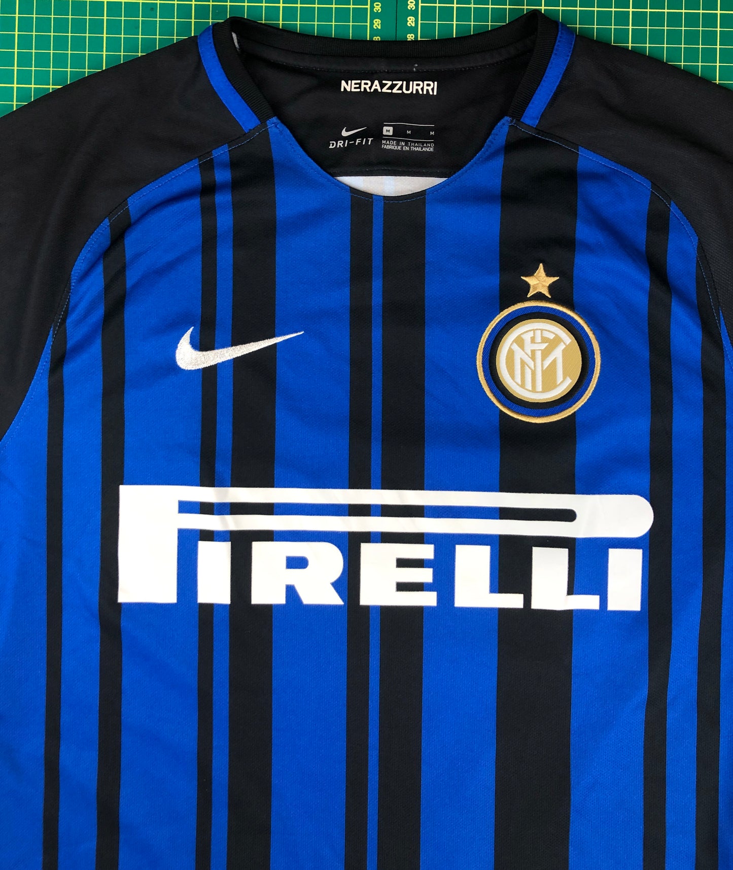 IMFC PIRELLI NIKE JERSEY -M-