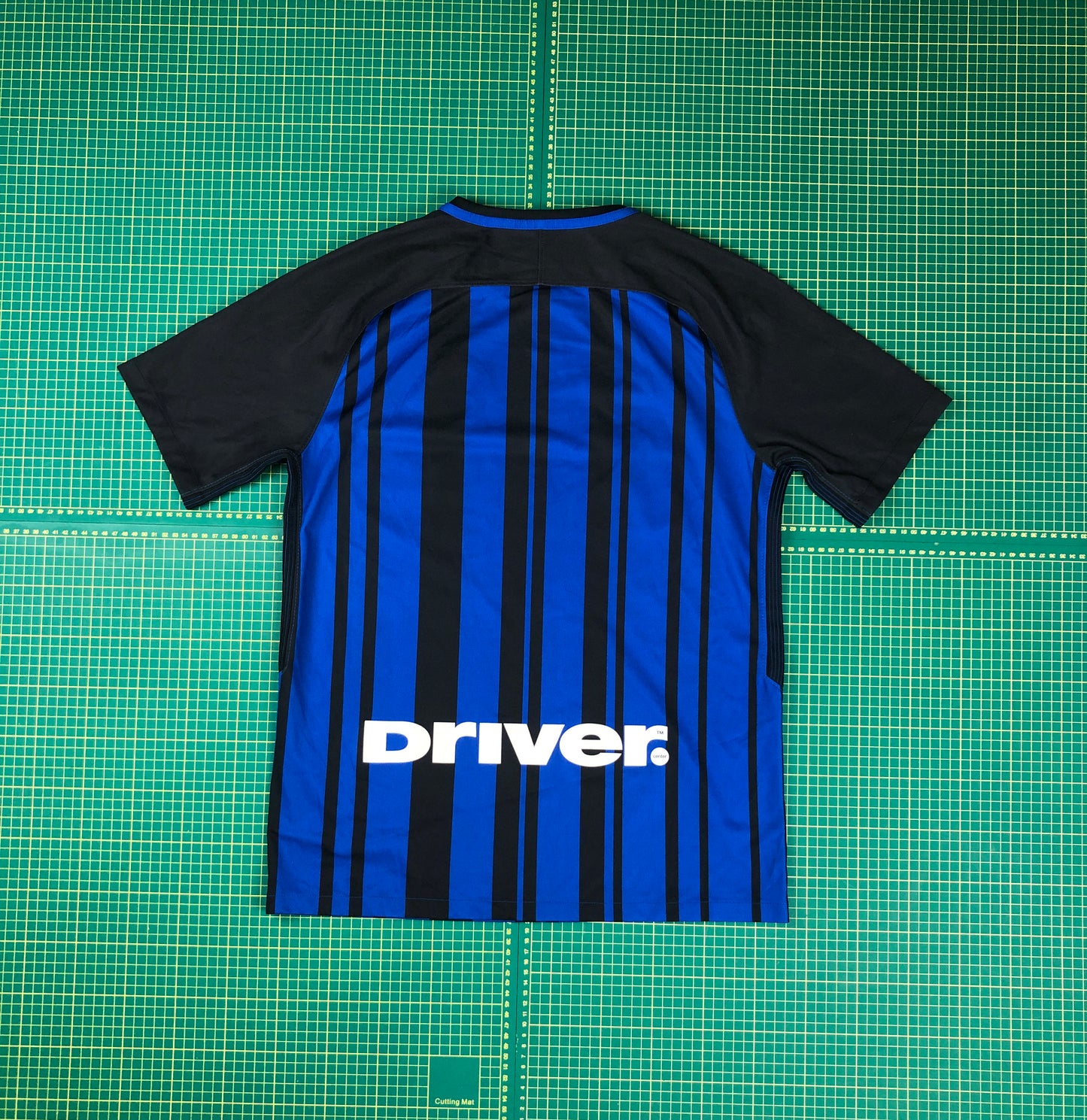 IMFC PIRELLI NIKE JERSEY -M-