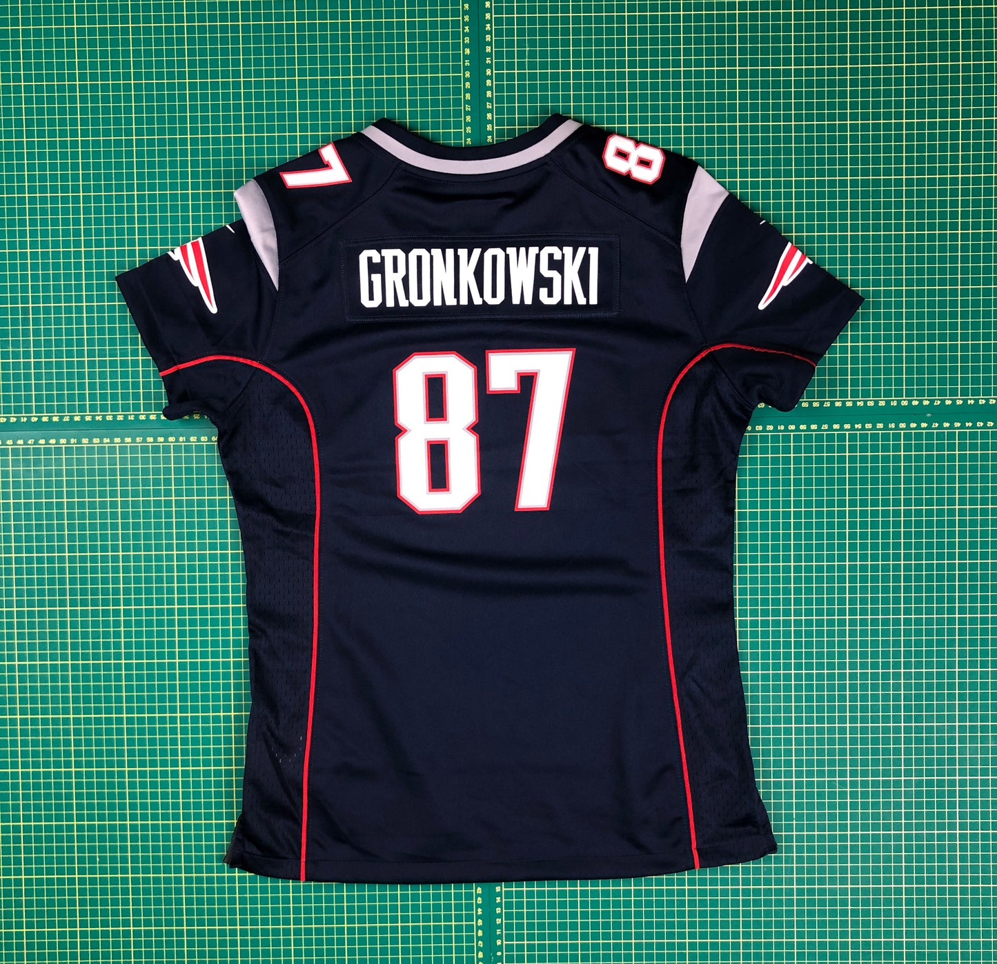 PATRIOTS #87 ON FIELD JERSEY WOMENS -M-