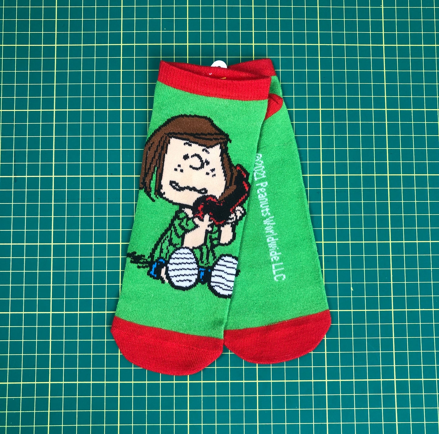 PEANUTS SOCKS