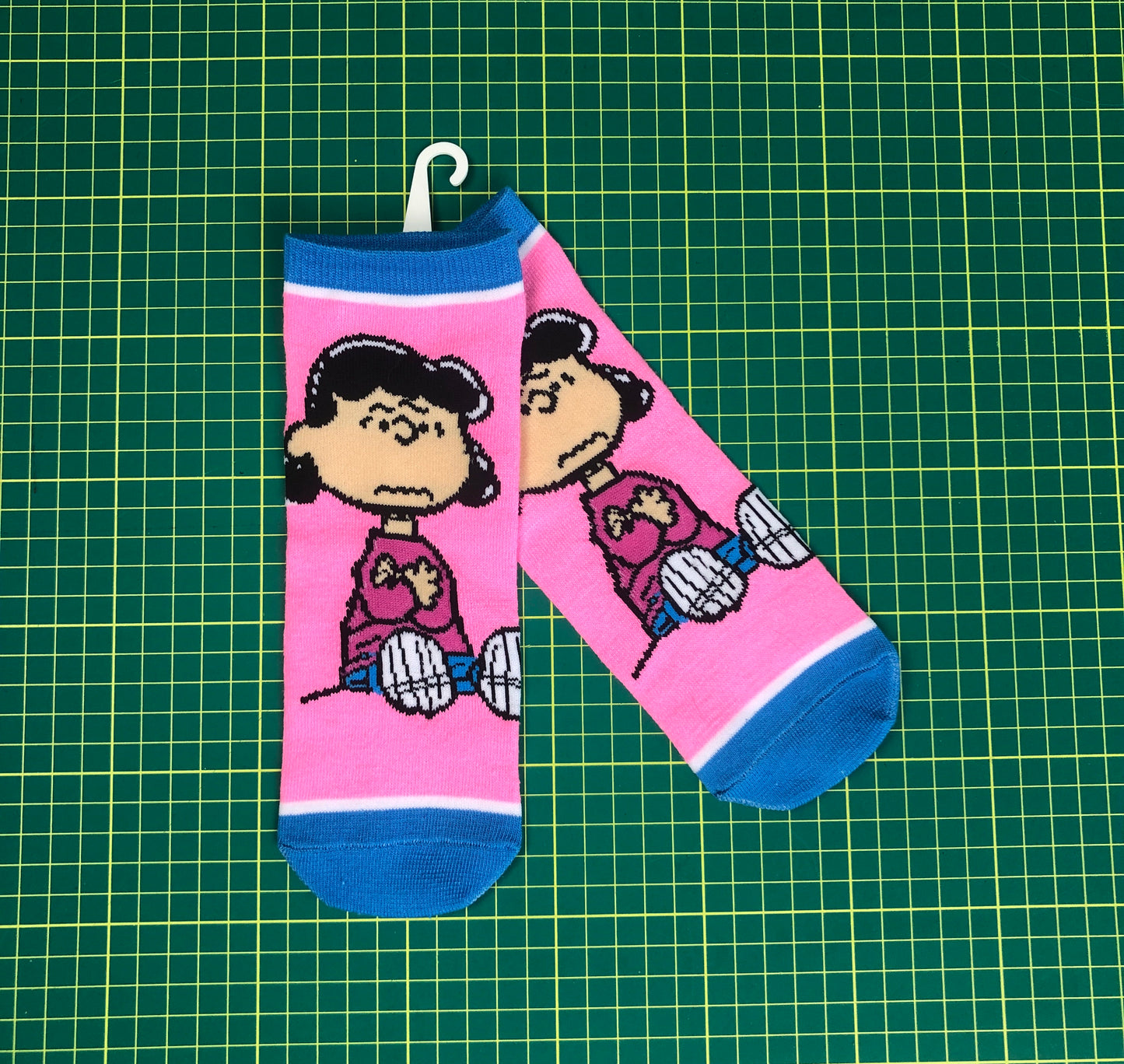 PEANUTS SOCKS