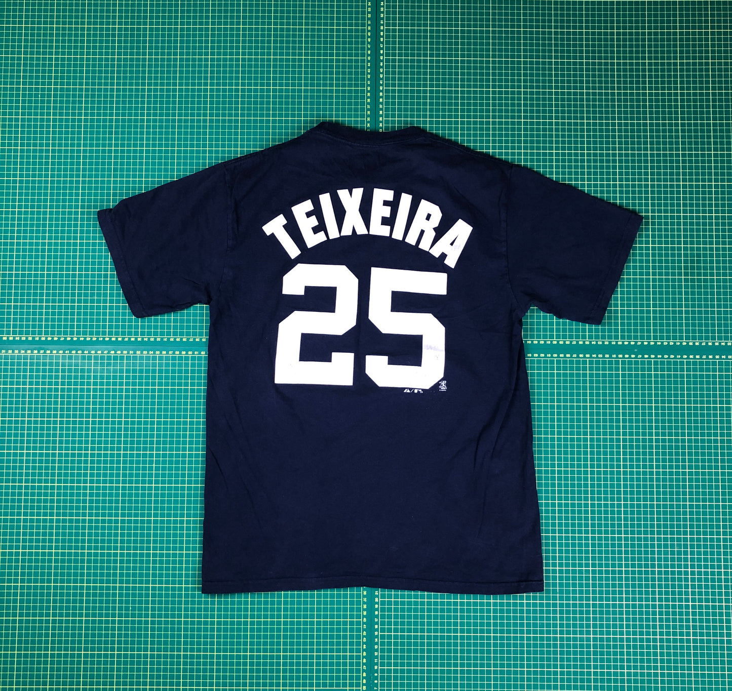 YANKEES MAJESTIC THICK TEE